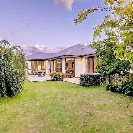 Wanaka Holiday Home Exteriör bild