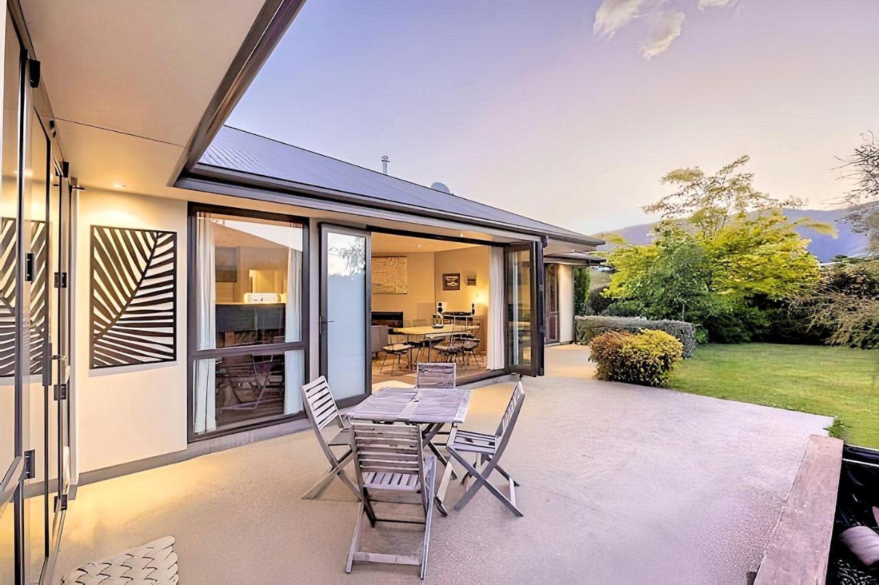 Wanaka Holiday Home Exteriör bild